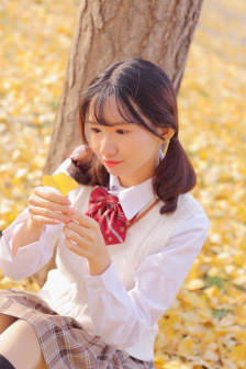 花蒂被吸得异常肿大